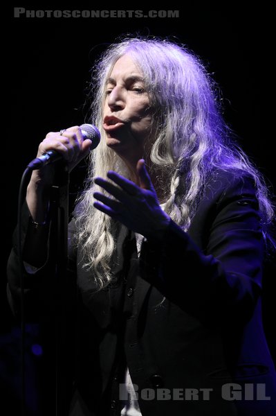 PATTI SMITH - 2021-10-08 - PARIS - Grand Rex - 